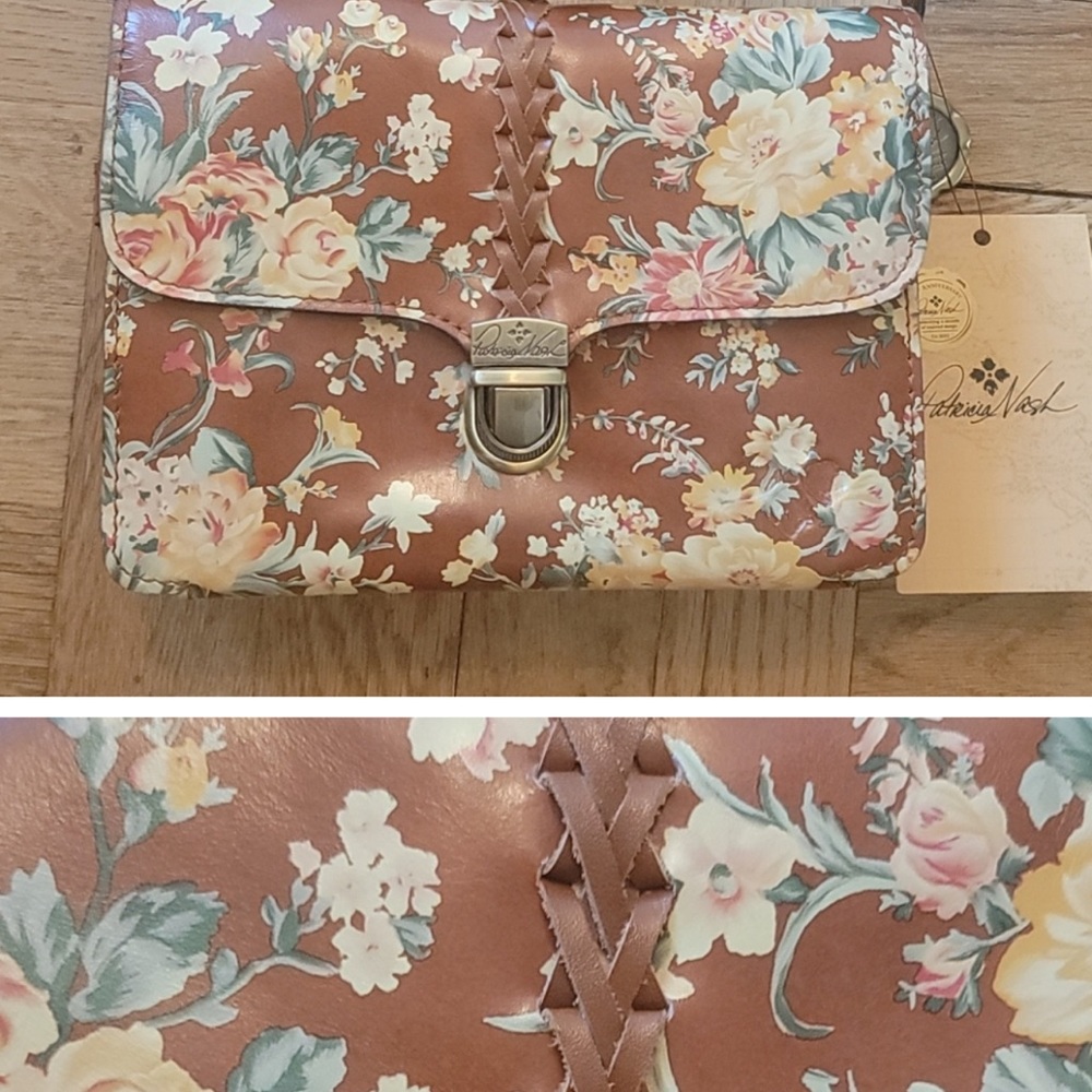 LEATHER CROSSBODY ORGANIZER